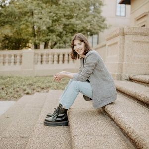 Meet your Posher, Amber